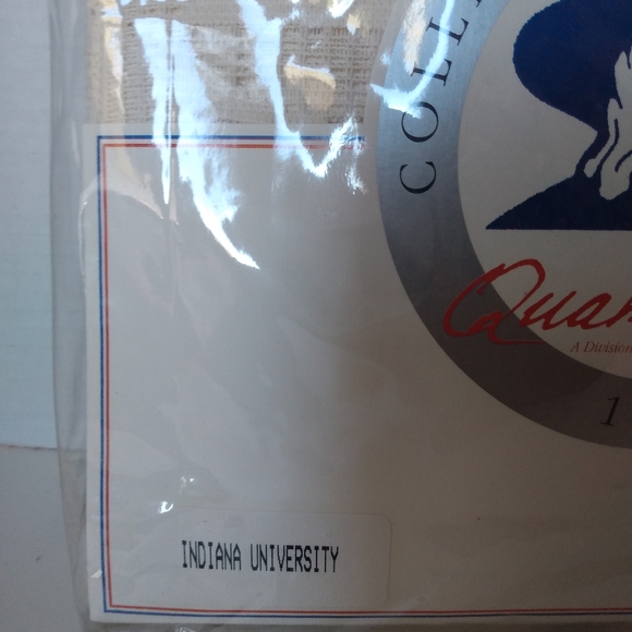 NWOT Quaker Collegiate Indiana University tablecloth - Picture 4 of 11